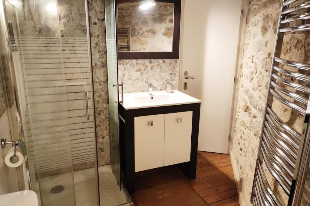 Charmant Duplex En Centre-Ville لو مان المظهر الخارجي الصورة